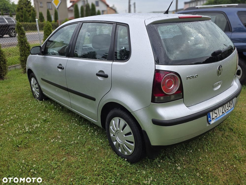 Volkswagen Polo - 4