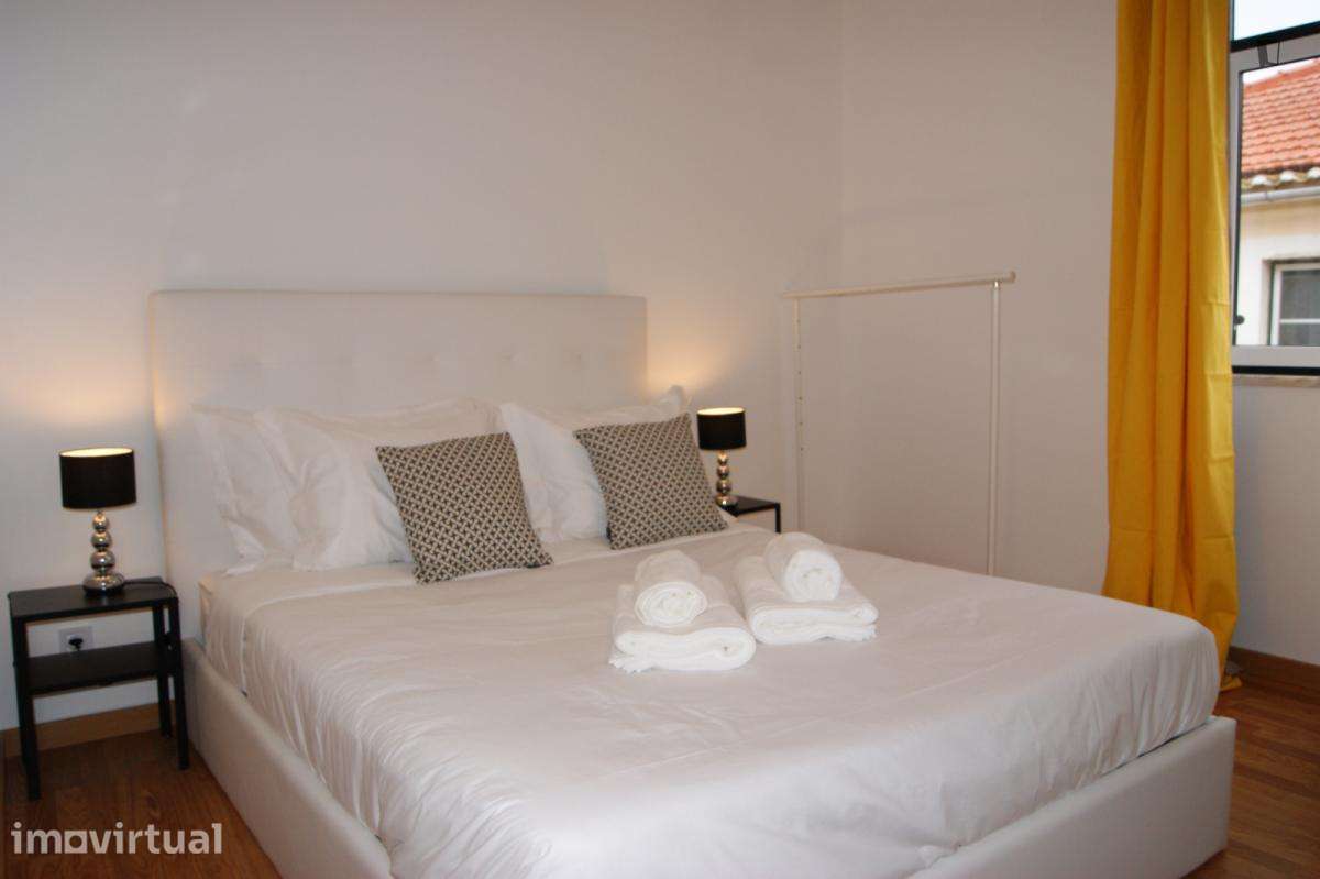 Quarto - localizado em São Bento Lisbon - Grande imagem: 3/31