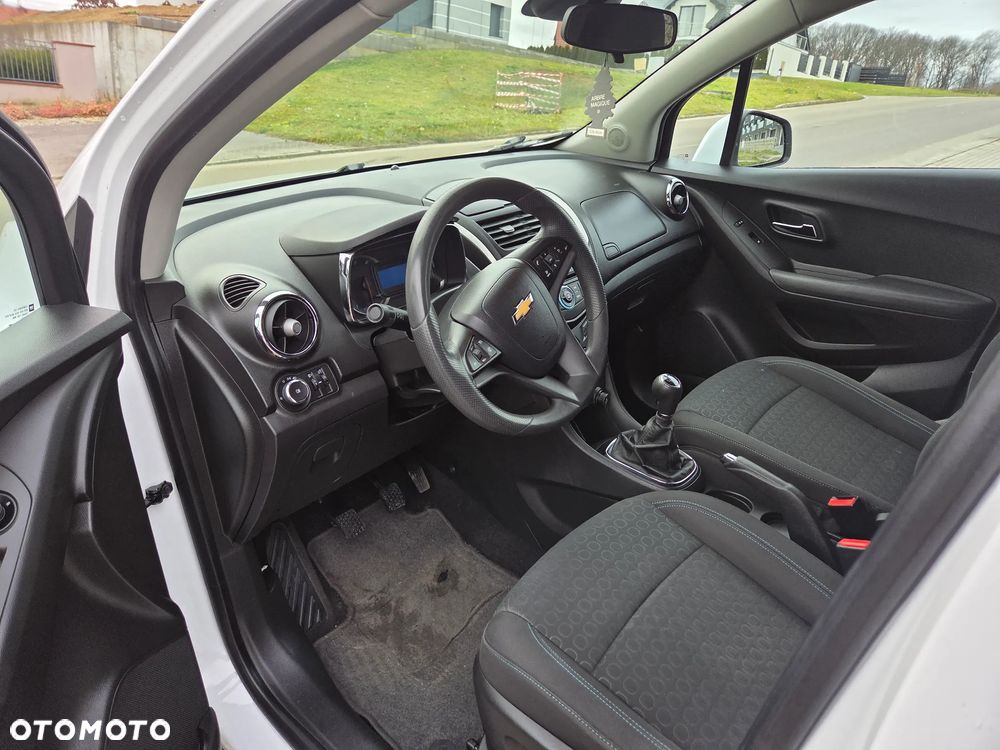 Chevrolet Trax 1.7TD LS - 8
