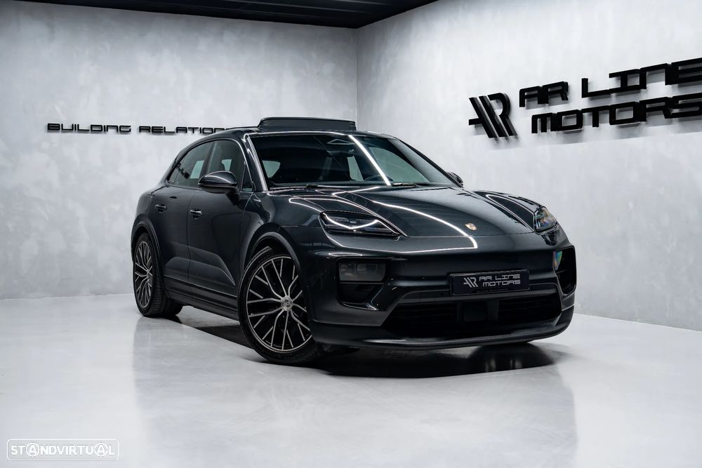 Porsche Macan Electric 4 - 3