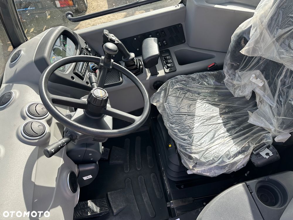 Case 321F XR 4x4 jak NOWA Zamiana - 8