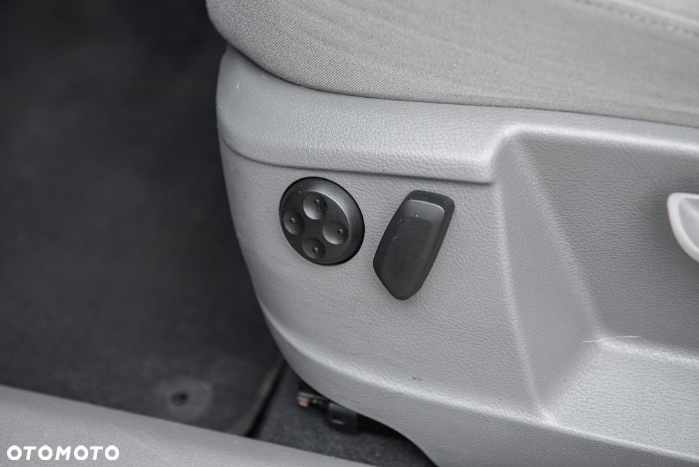 Seat Alhambra 2.0 TDI Ecomotive Style Viva - 32