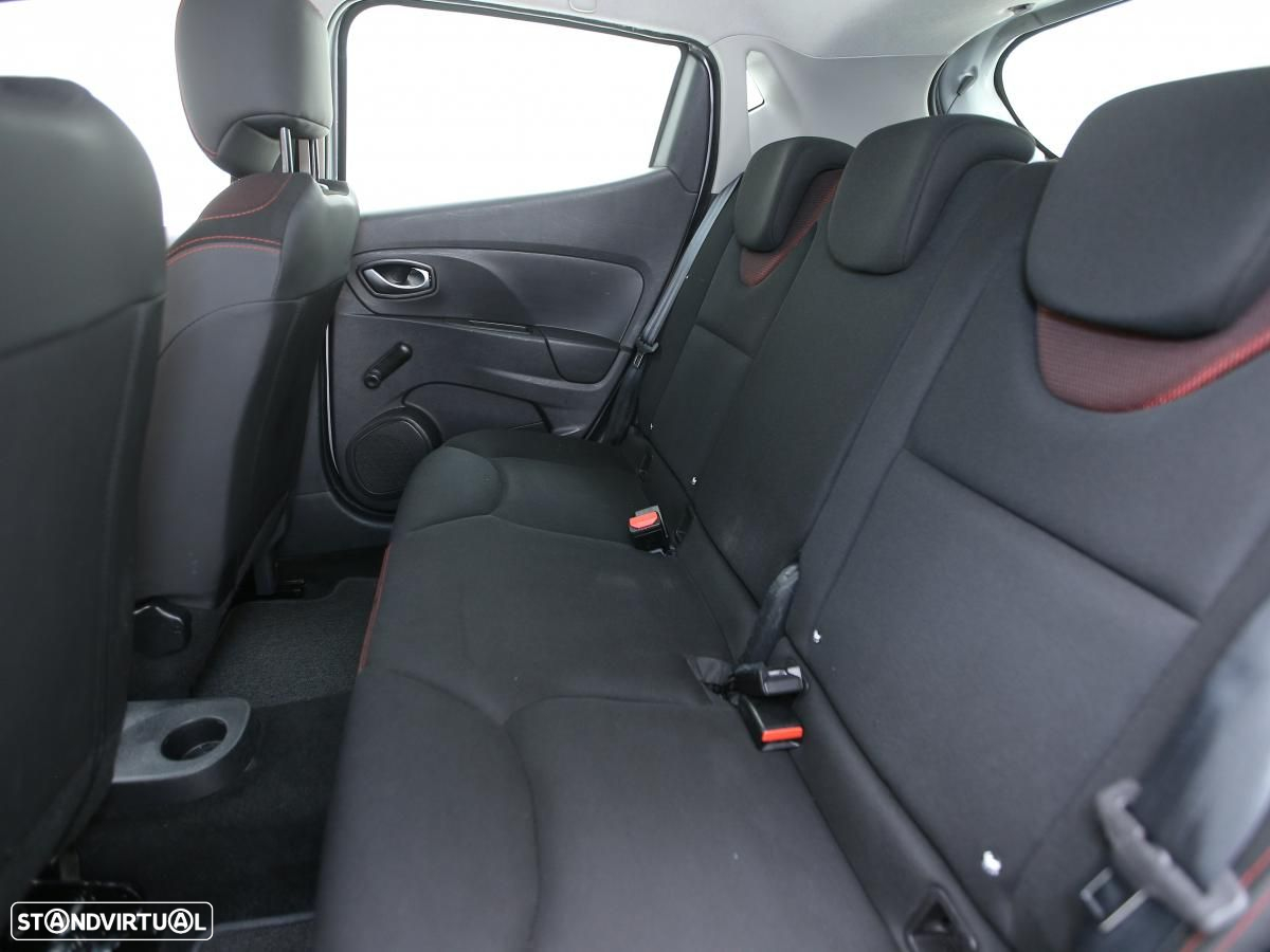 Renault Clio 1.5 dCi Confort - 8