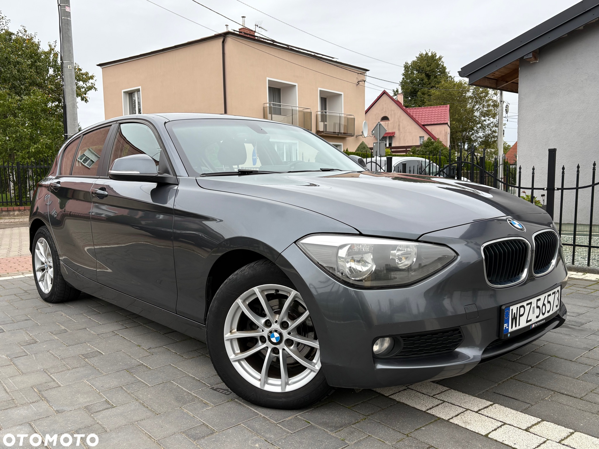 BMW Seria 1 116d - 15