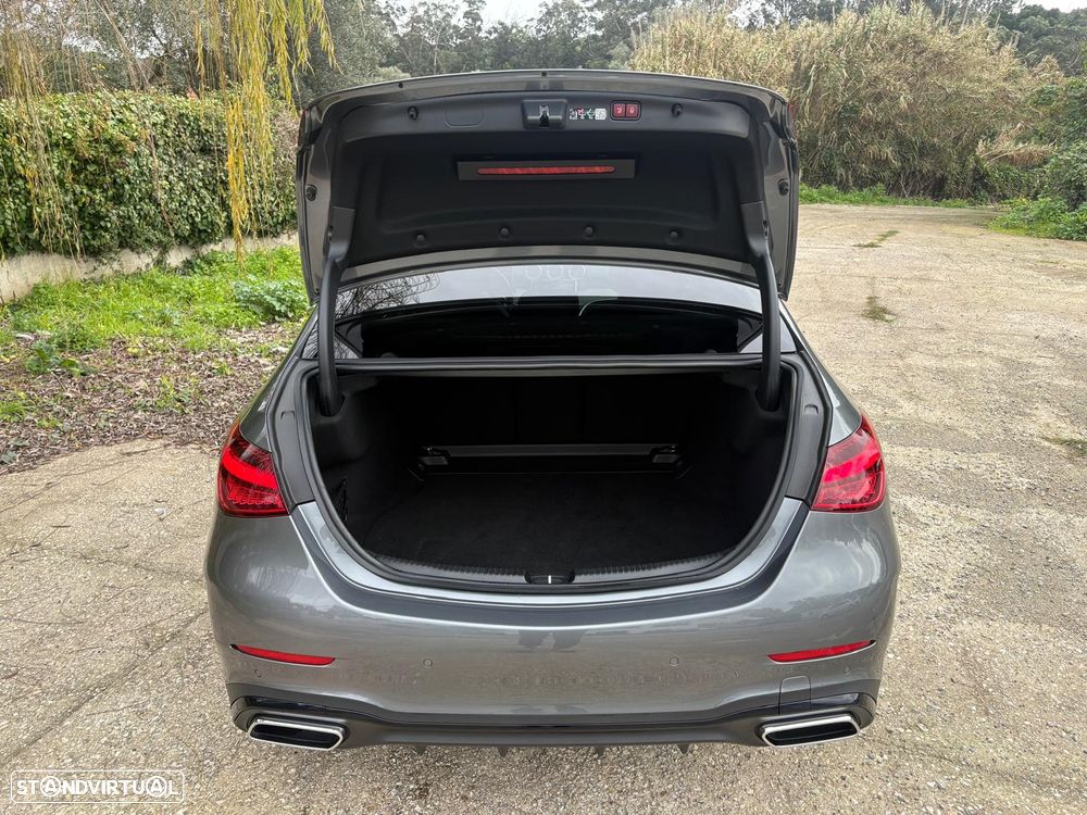 Mercedes-Benz C 300 d AMG Line - 38