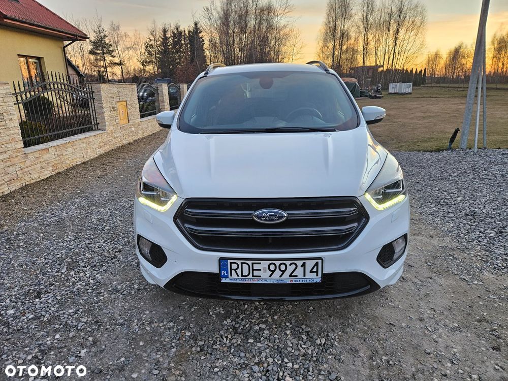 Ford Kuga - 2