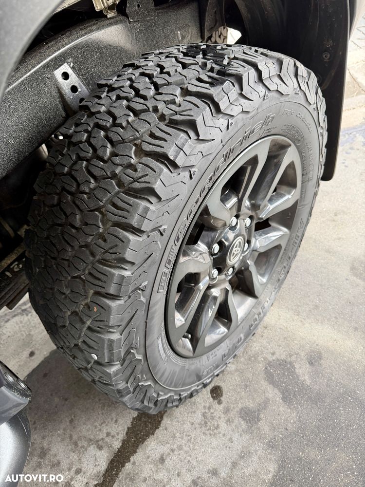 Toyota Hilux 4x4 Double Cab Autm. Comfort - 33