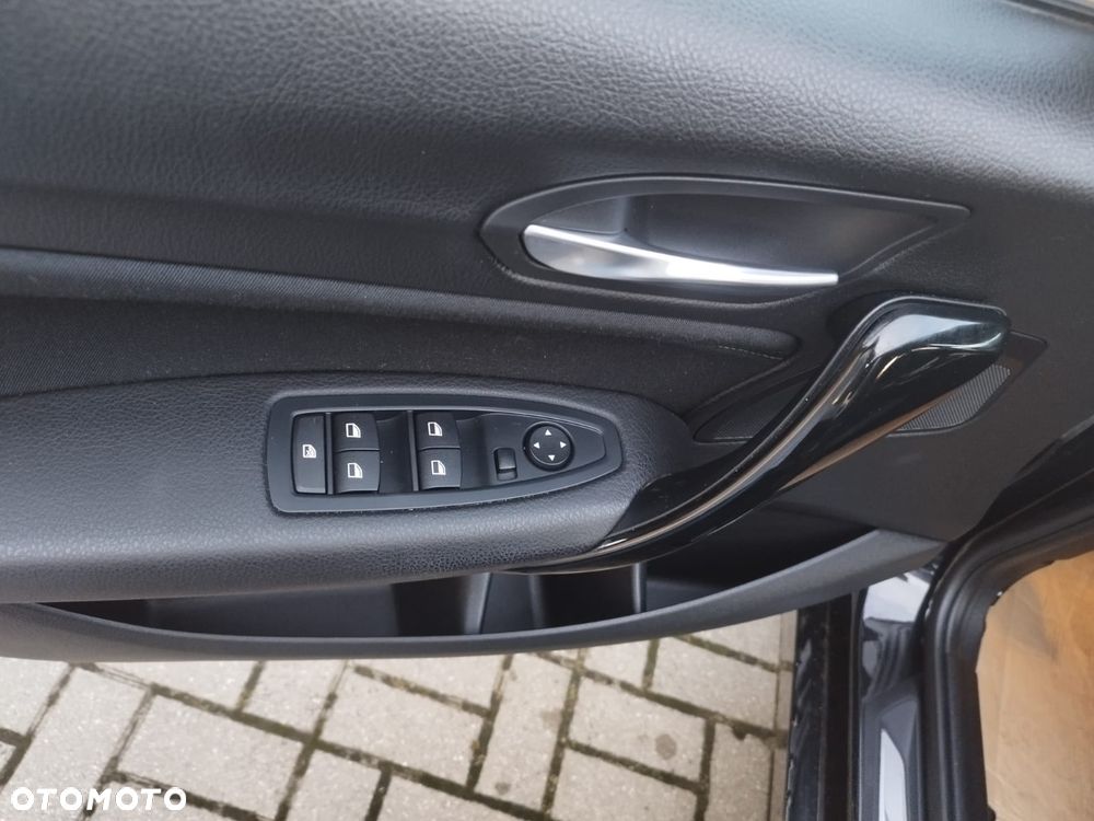 BMW Seria 1 116i Edition M Sport Shadow - 7