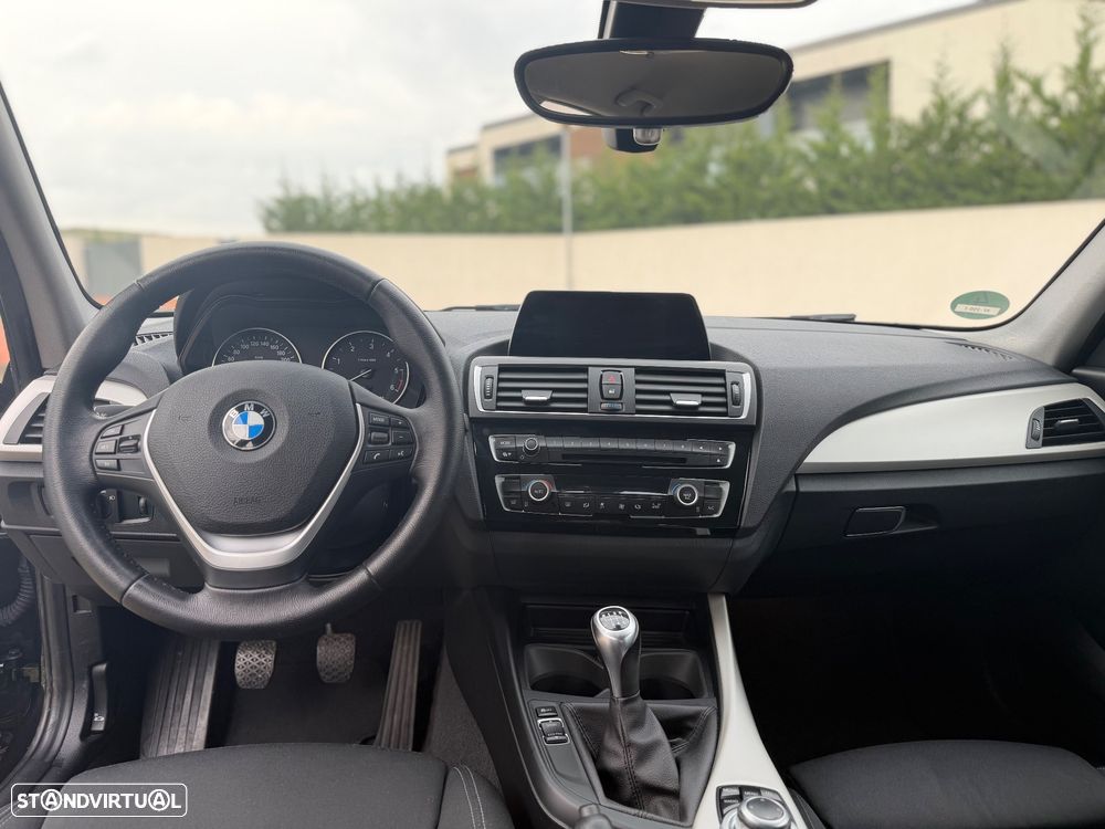 BMW 116 d Sport Line - 9