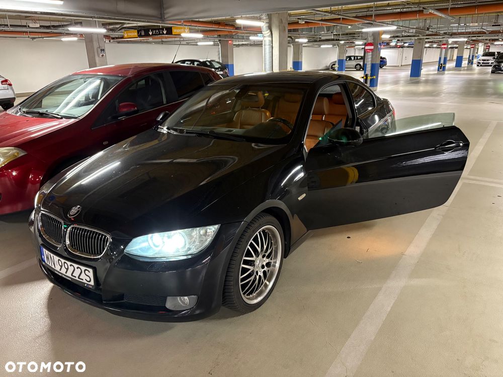 BMW Seria 3 320i - 1