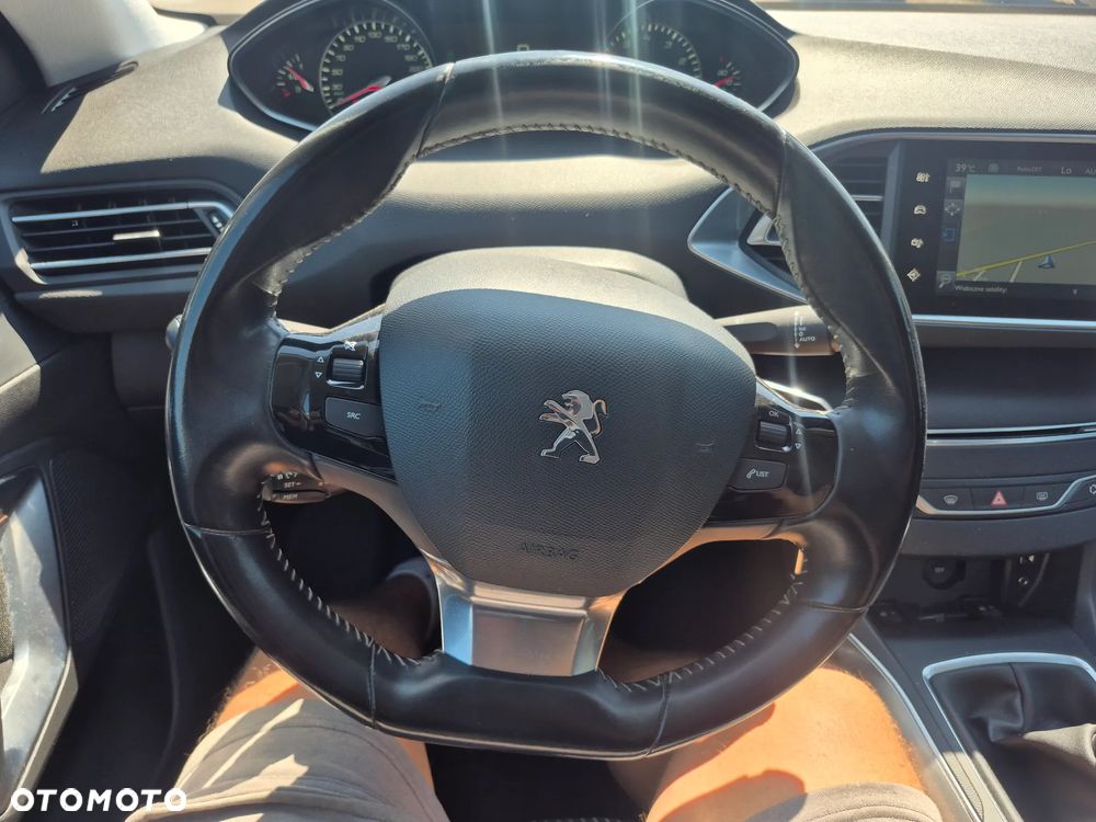 Peugeot 308 PureTech 130 Stop & Start Allure - 18