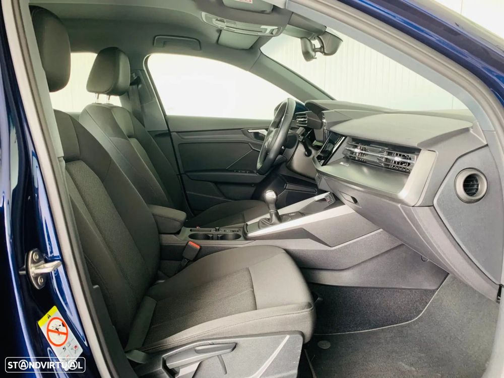 Audi A3 Sportback 30 TFSI S line - 40