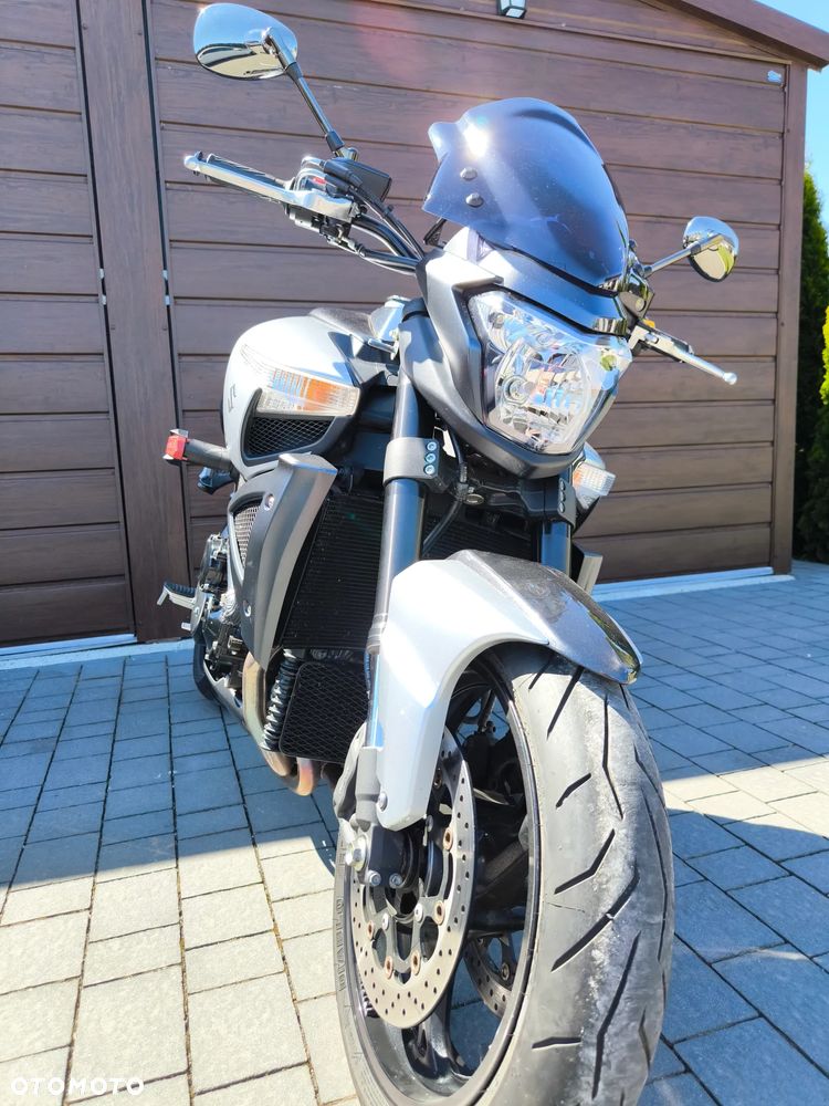 Suzuki GSX - 9