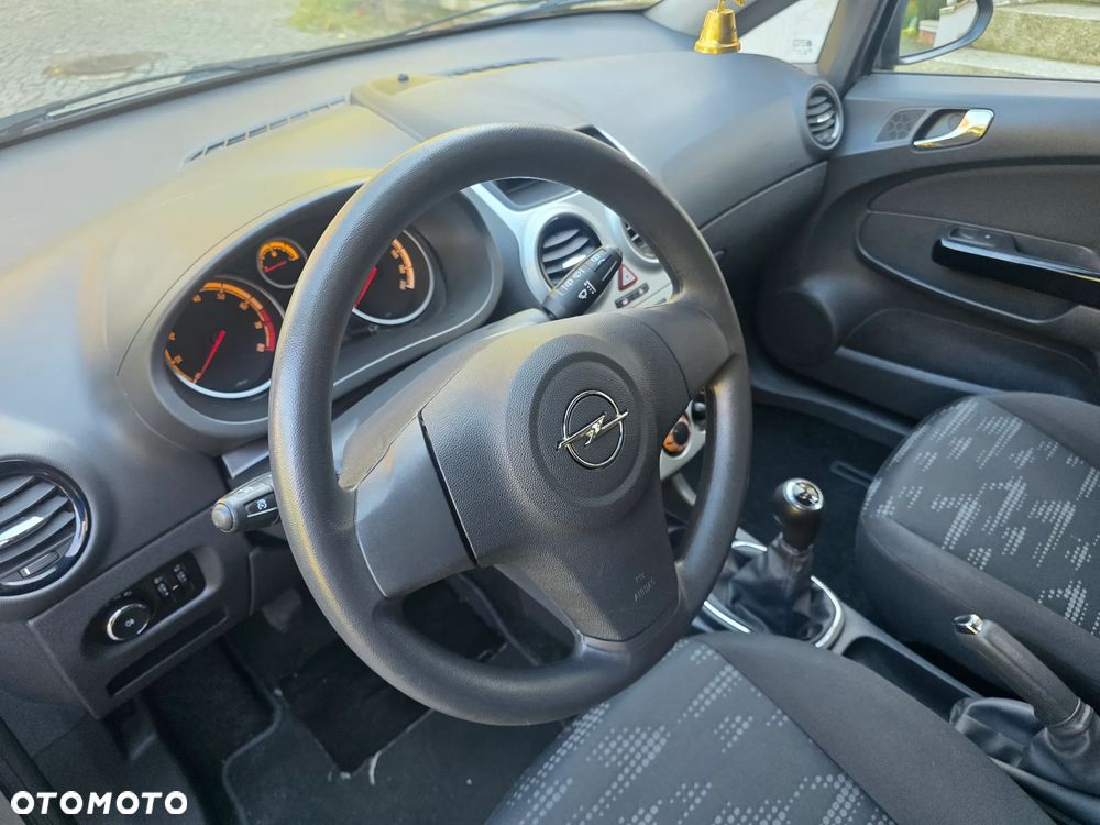 Opel Corsa 1.2 16V Enjoy - 14