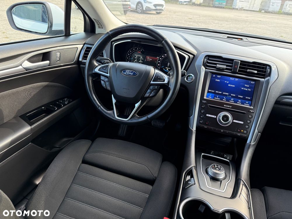 Ford Mondeo 2.0 EcoBlue Titanium - 4