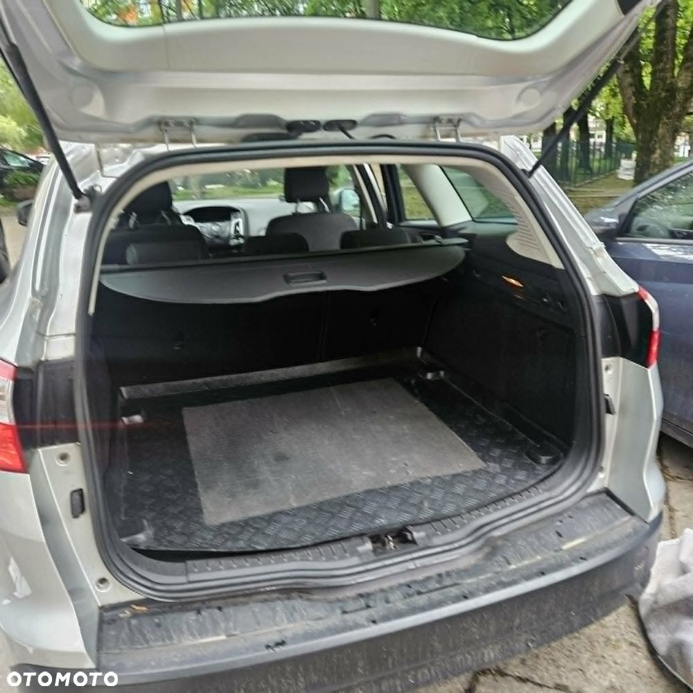 Ford Focus 1.6 TDCi Ambiente - 5