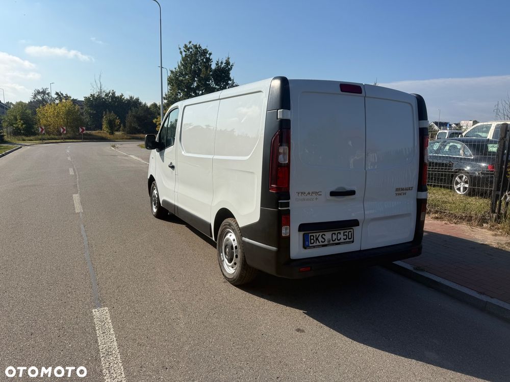Renault Trafic - 22
