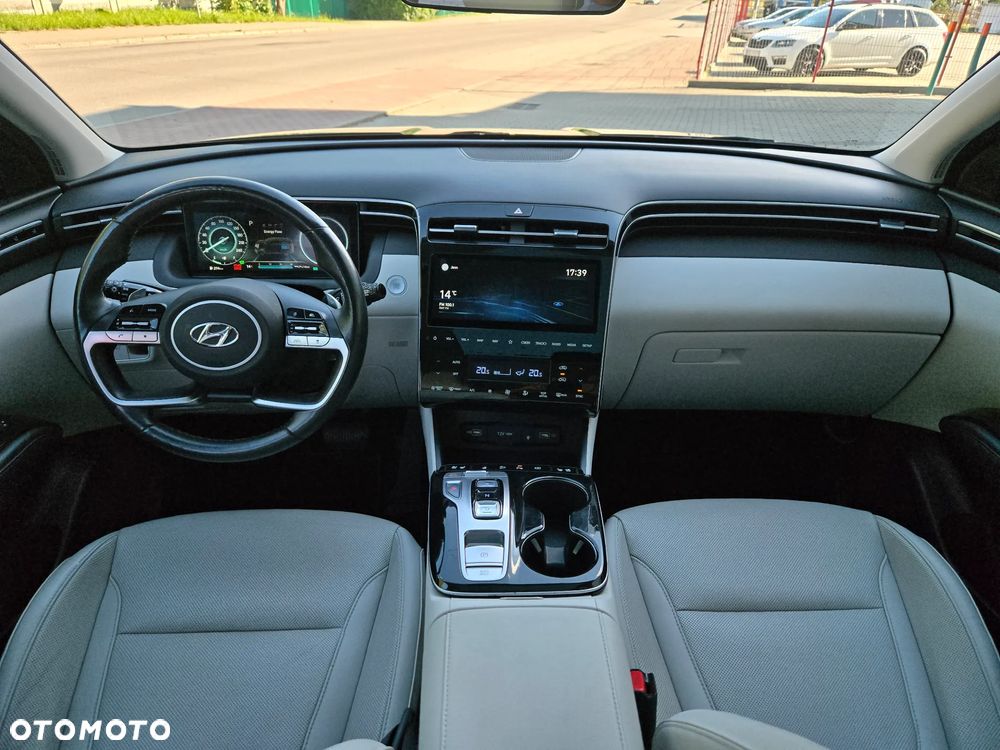 Hyundai Tucson 1.6 T-GDi HEV Platinum 4WD - 21