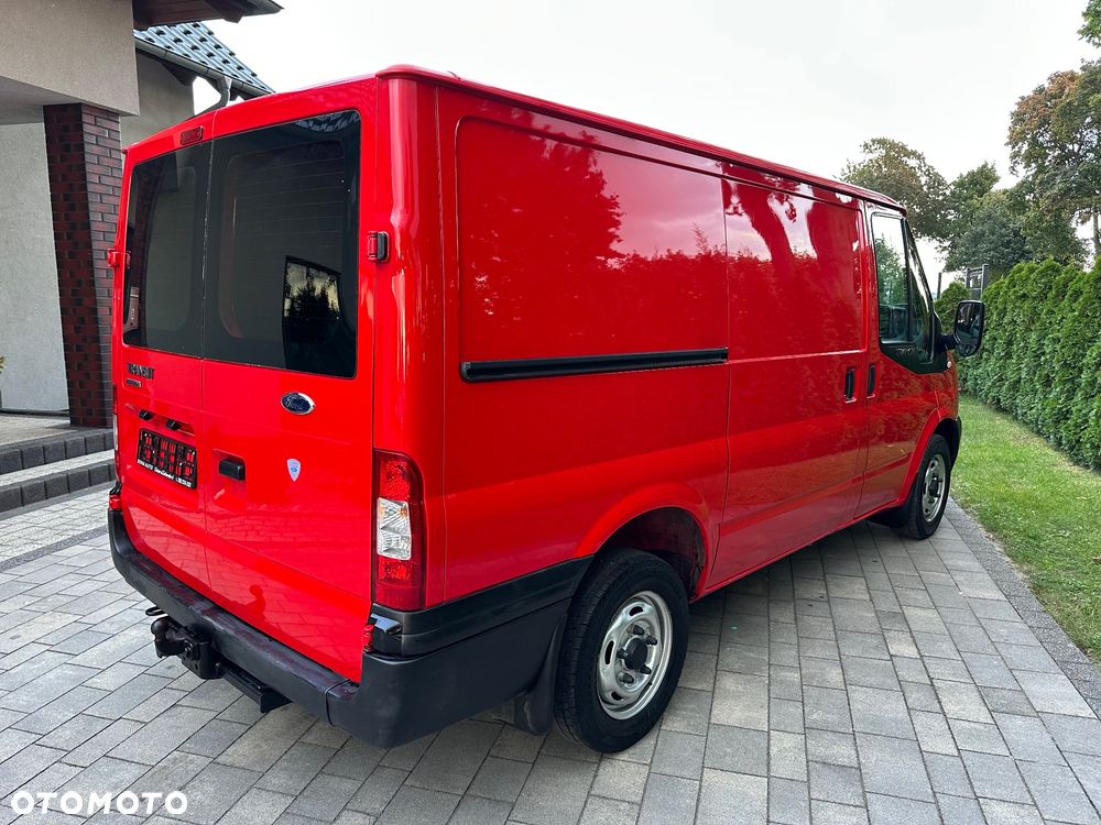 Ford Transit - 10