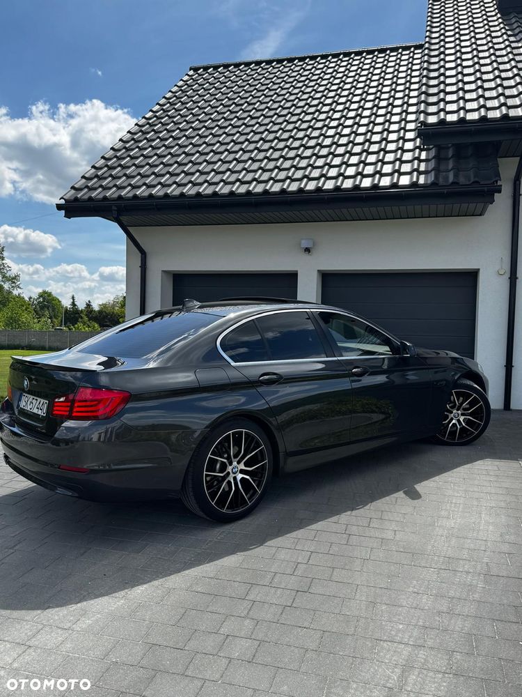 BMW Seria 5 525d - 4