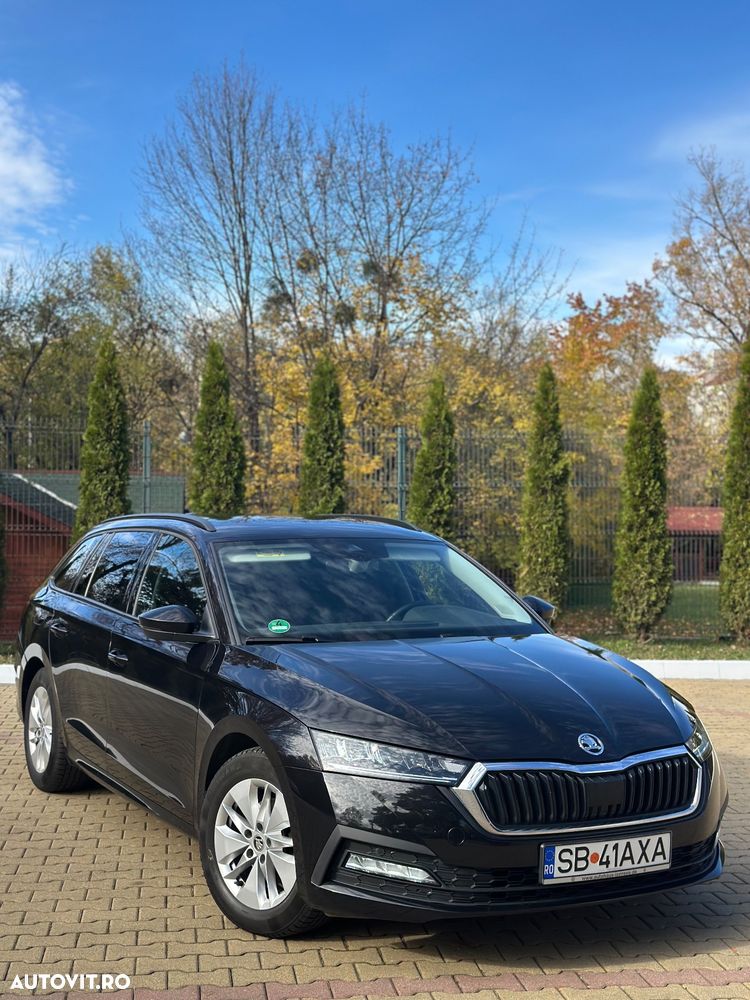 Skoda Octavia 2.0 TDI DSG Ambition - 1