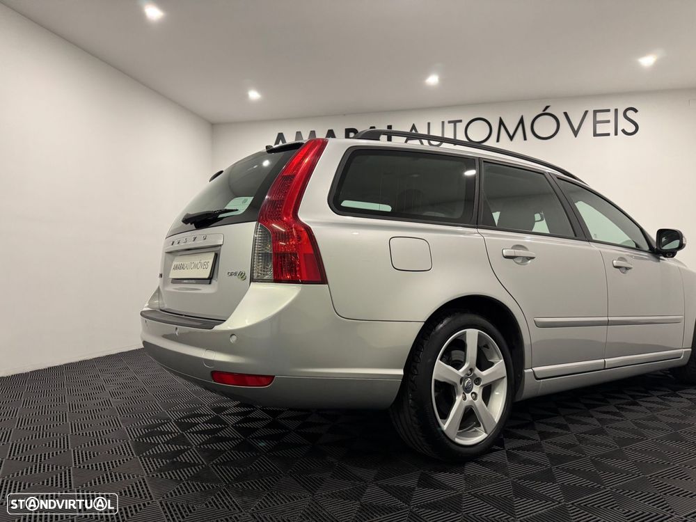Volvo V50 1.6 D Drive R-Design Start/Stop - 19
