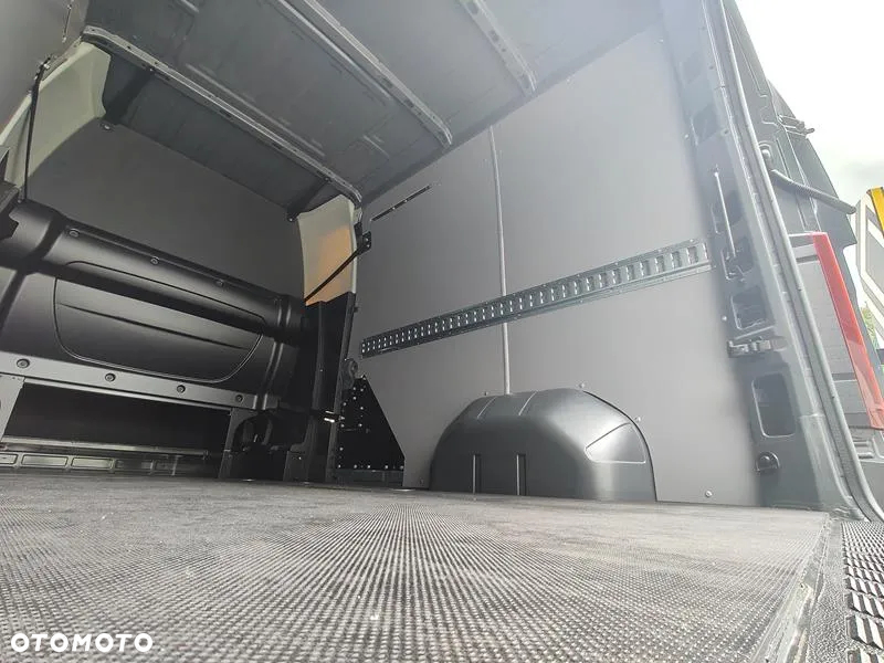 Renault Master Brygadówka 7osobowa - 8