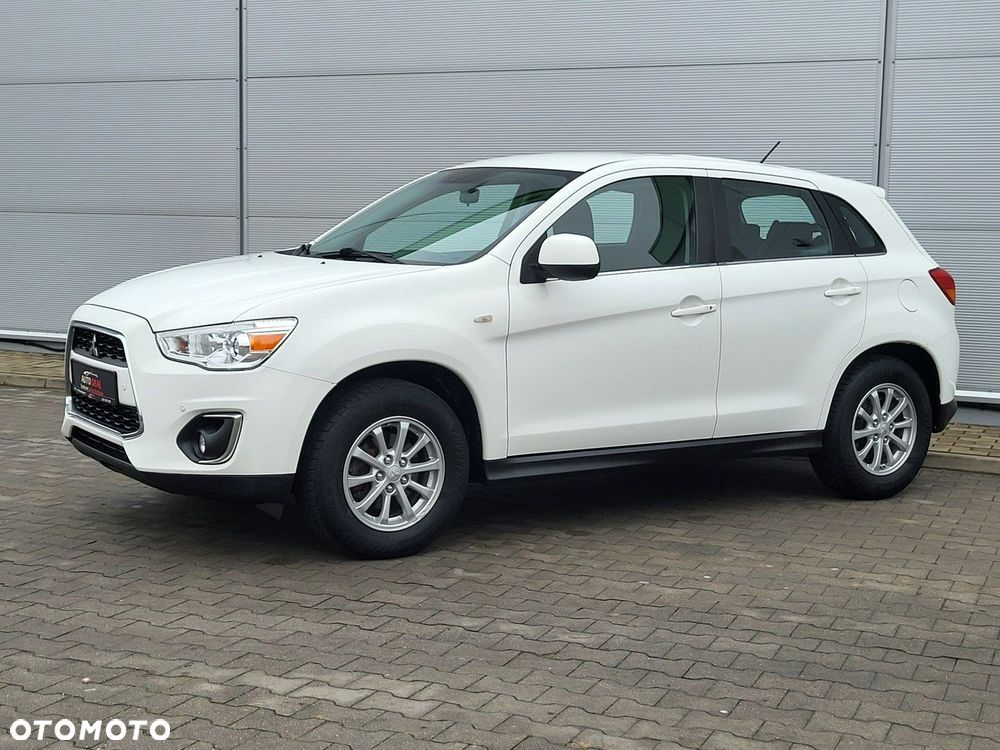 Mitsubishi ASX - 10