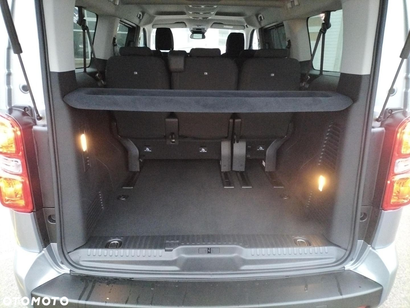 Toyota Proace Verso 2.0 D4-D Long Family - 10