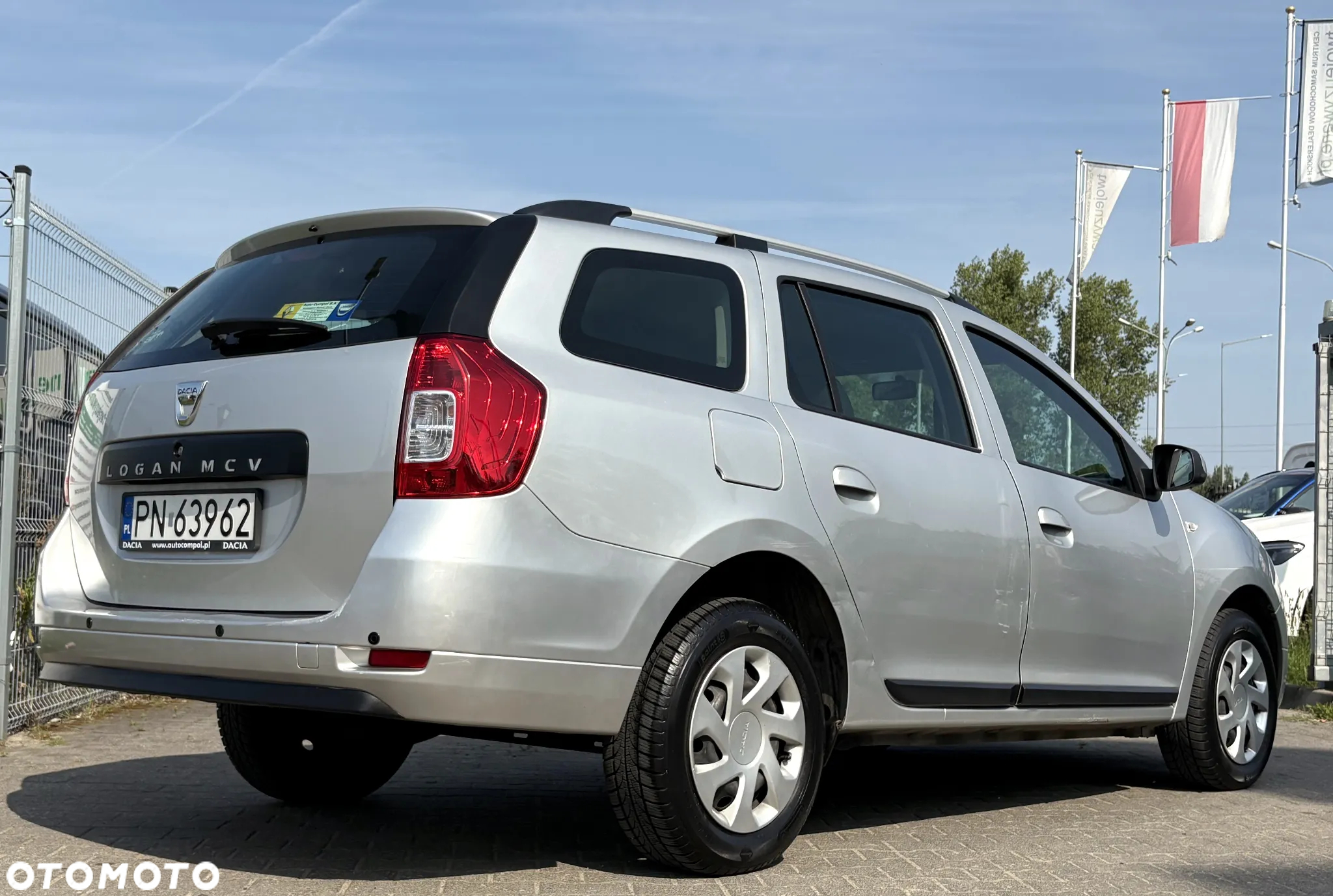 Dacia Logan MCV 1.2 16V Laureate - 8