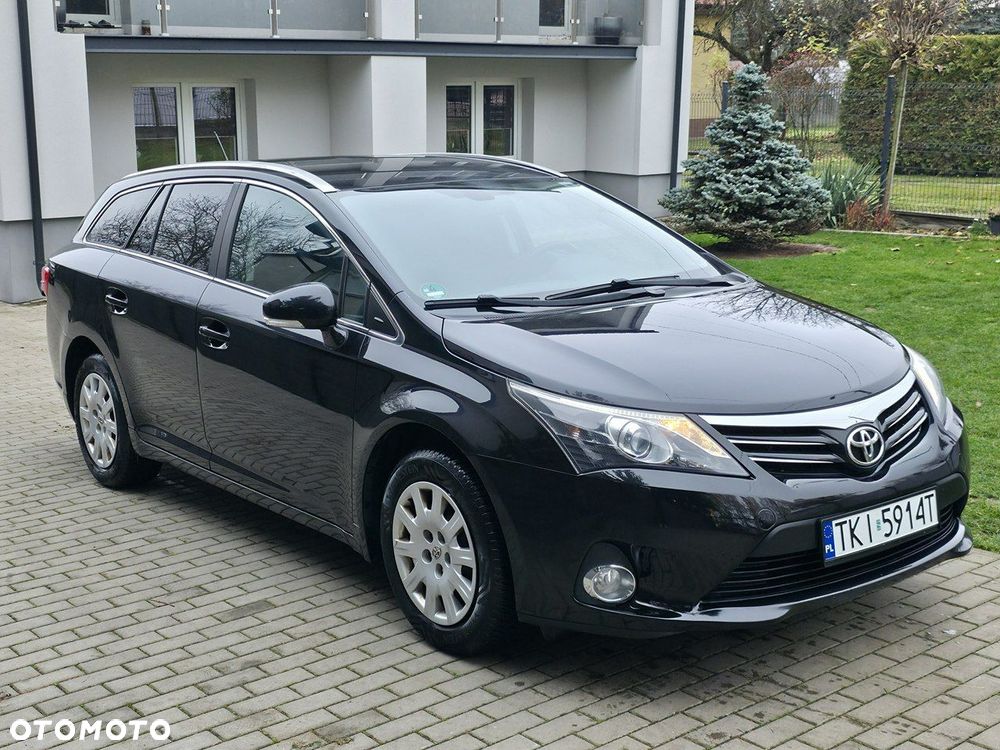 Toyota Avensis - 3