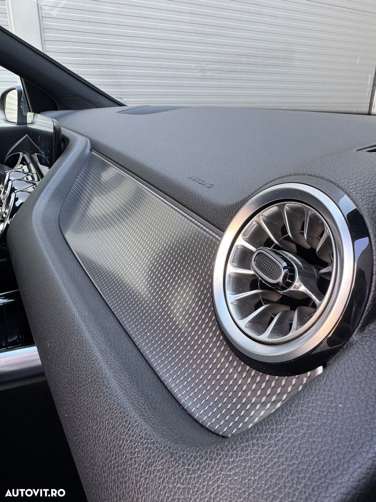 Mercedes-Benz B 180 - 24