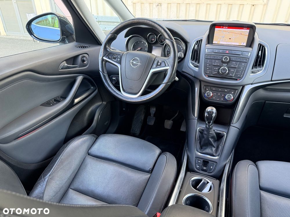 Opel Zafira Tourer 2.0 BITurbo CDTI Start/Stop Innovation - 29