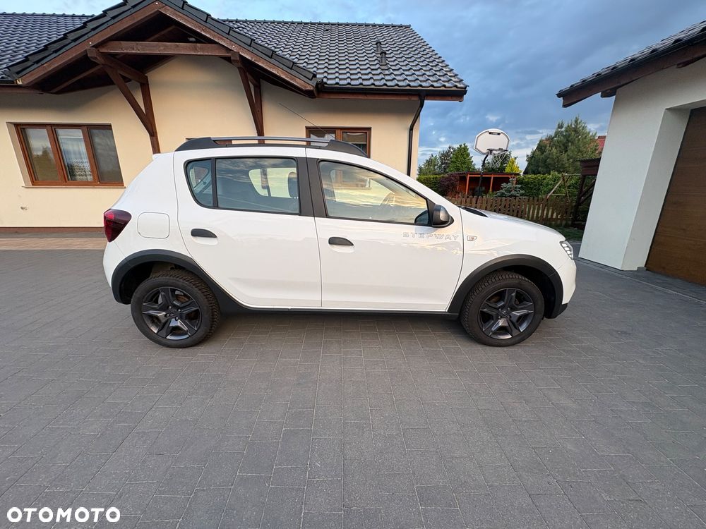 Dacia Sandero Stepway TCe 90 (S&S) Prestige - 6