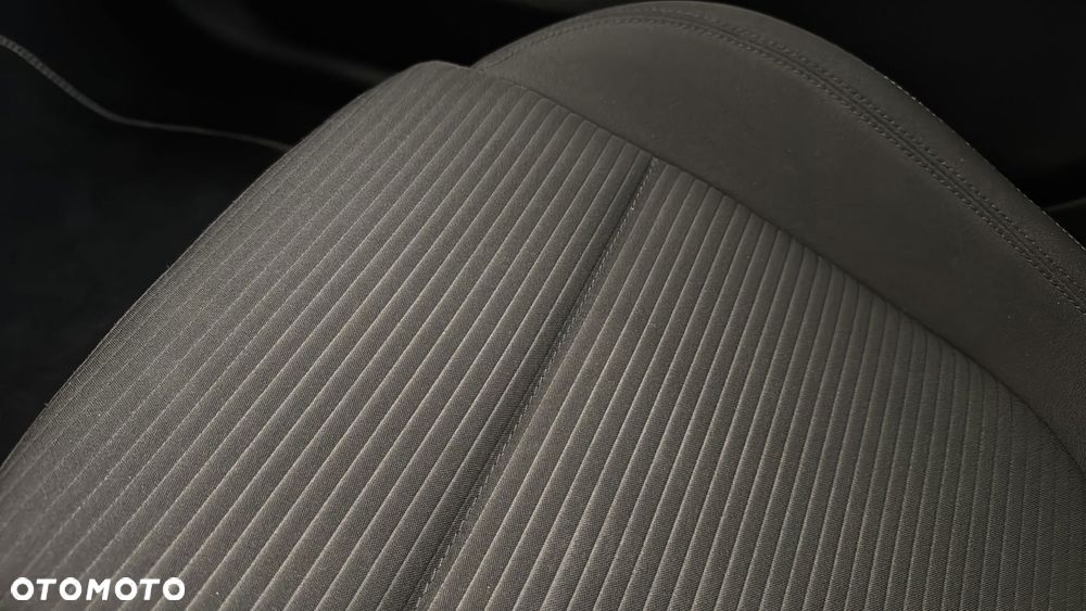 Ford Focus 1.0 EcoBoost mHEV Titanium X - 23