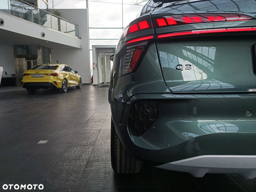 Audi Q3 Sportback - 37