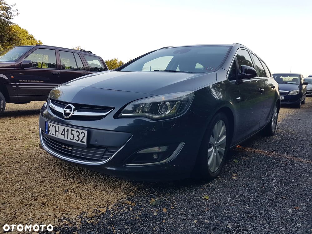 Opel Astra 2.0 CDTI DPF SportsTourer Exklusiv - 1