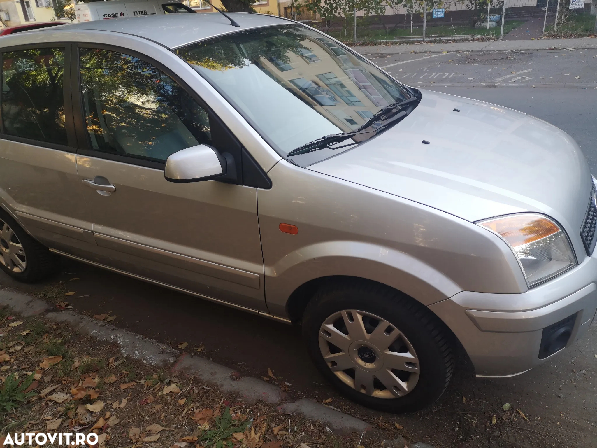Ford Fusion - 3