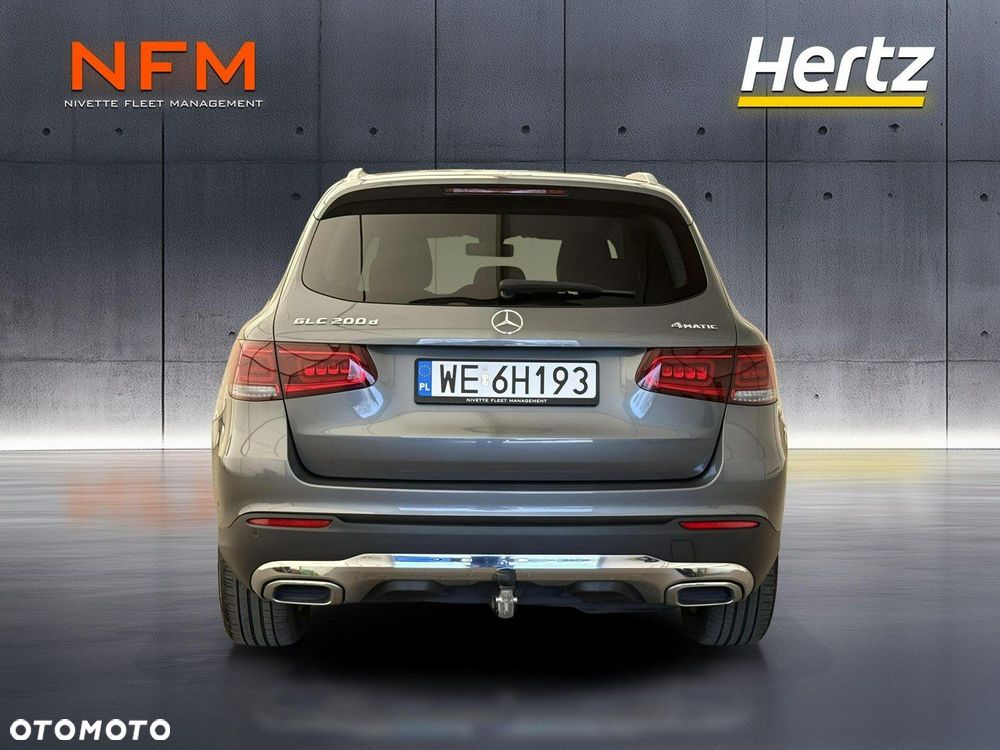 Mercedes-Benz GLC - 10