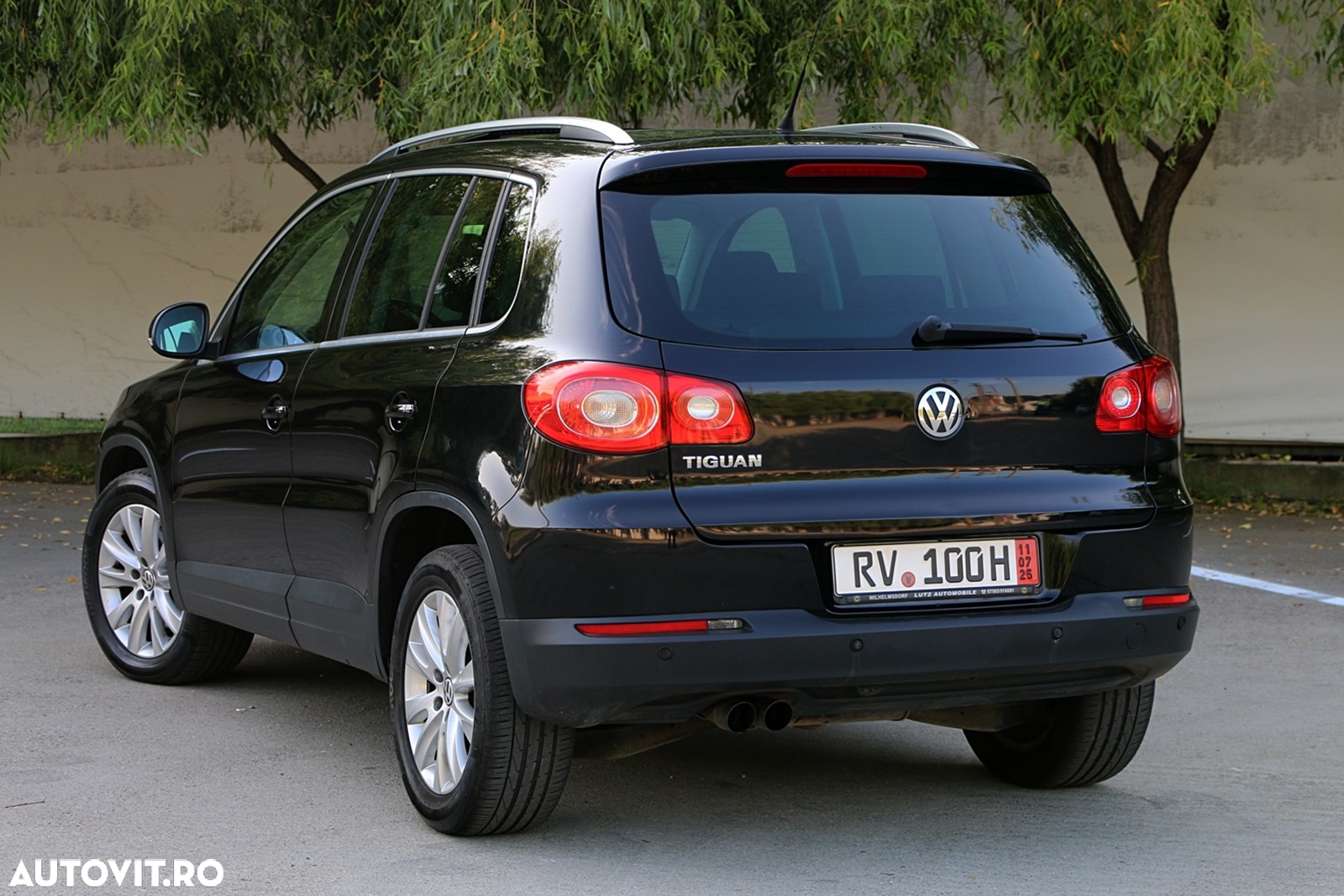 Volkswagen Tiguan 2.0 TDI 4Motion Track & Style - 3