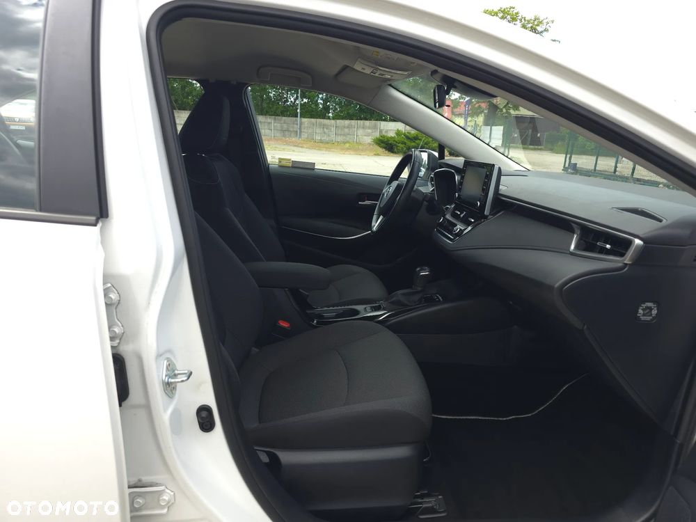 Toyota Corolla 1.8 Hybrid Comfort - 16