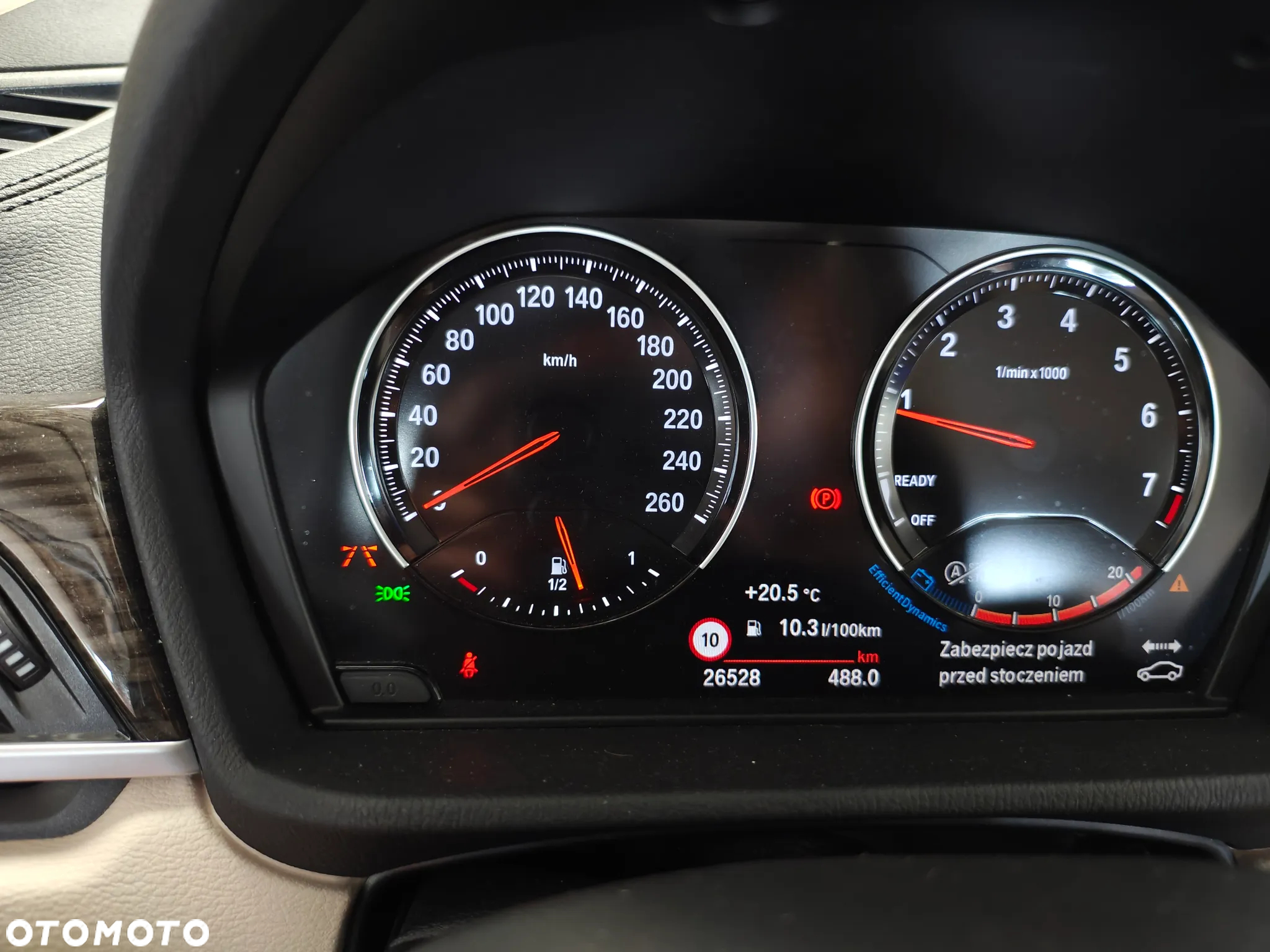 BMW X1 xDrive20i - 2