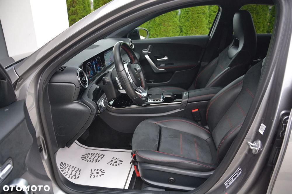 Mercedes-Benz Klasa A 180 7G-DCT AMG Line - 14