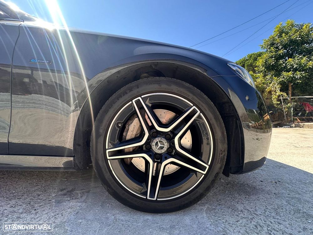 Mercedes-Benz E 300 de AMG Line - 5