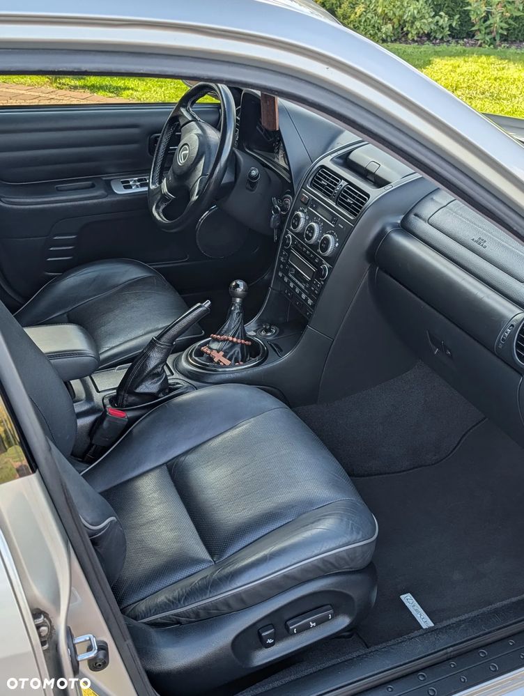 Lexus IS 200 SportCross - 9
