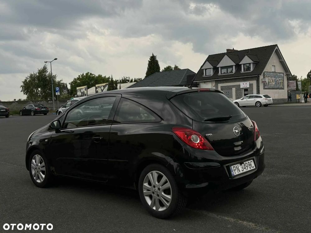 Opel Corsa - 4