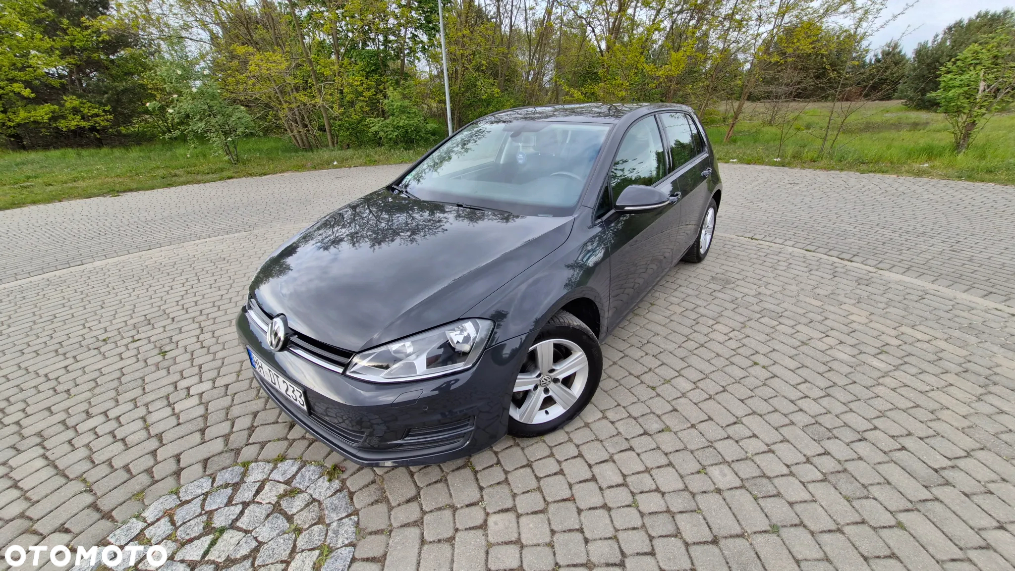 Volkswagen Golf VII 1.2 TSI BMT Trendline Perfectline - 2