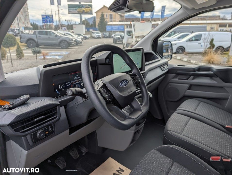 Ford Transit Custom - 13