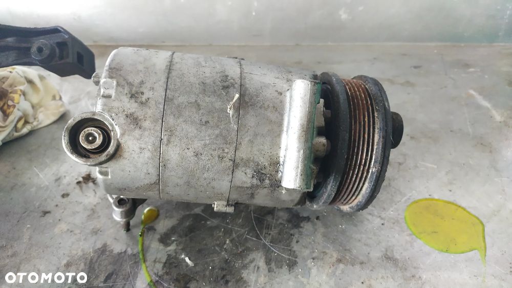 SPRĘŻARKA klimy Ford TRANSIT 2,4DCI 06-11r - 2