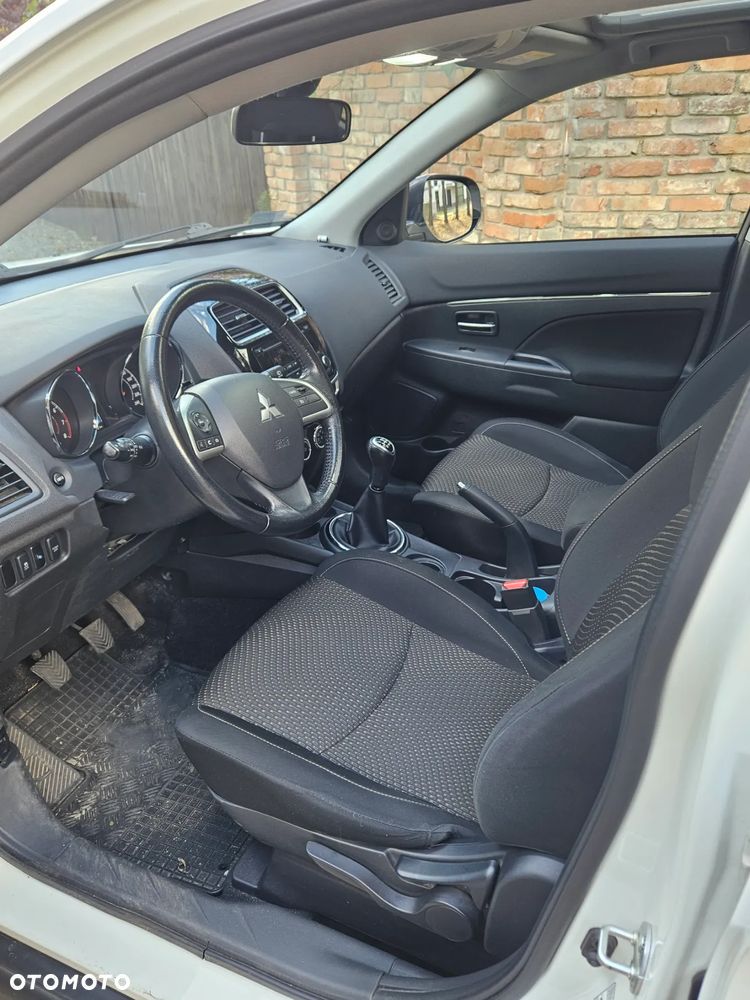 Mitsubishi ASX 1.6 Blue Sky Edition - 6